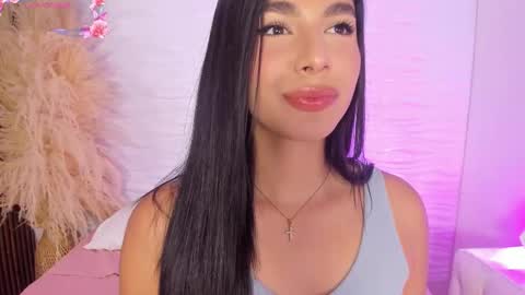 Isa online show from December 22, 10:25 pm