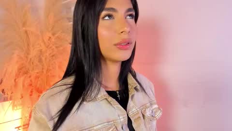 Isa online show from March 10, 11:08 pm