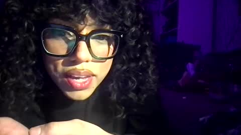 itsariessecrets online show from February 5, 9:57 am