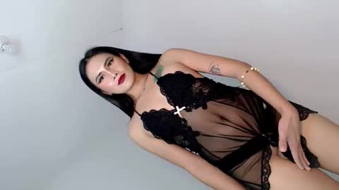Miss Ivory online show from April 28, 1:48 pm