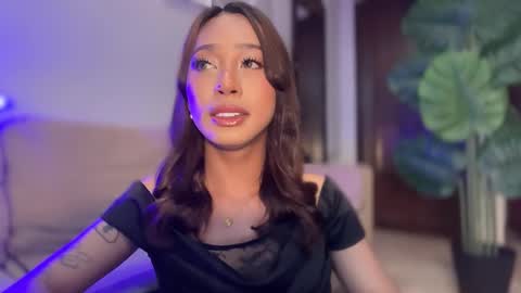 kirstenelsie online show from October 1, 1:39 am