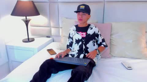 jamess_ford online show from January 25, 5:48 pm