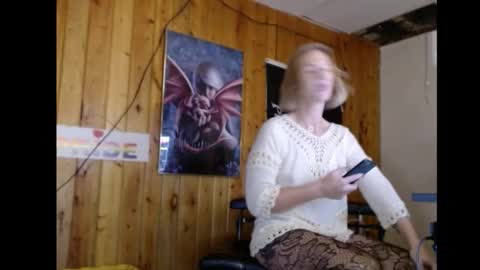 Jamie Bottoms online show from December 19, 2:11 pm