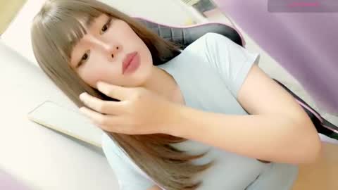 jennie online show from February 3, 4:32 am