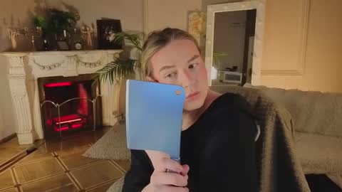 jes_solar online show from December 5, 9:21 pm