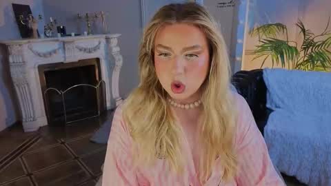 jes_solar online show from March 25, 9:19 pm