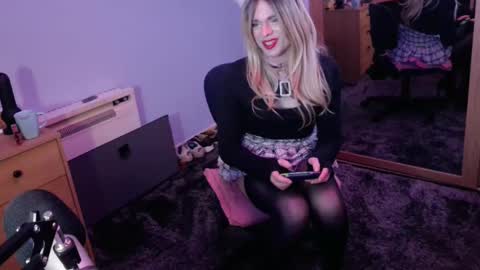 Jessiessicaxx online show from December 20, 10:49 am