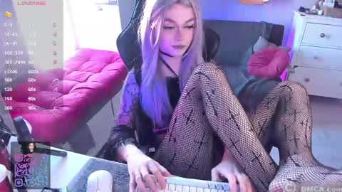 jesus_weed online show from April 20, 7:21 am