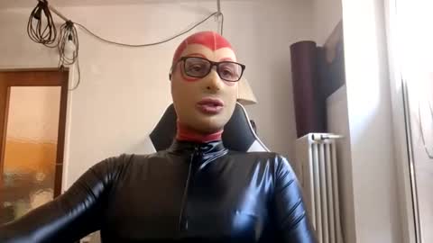 Snapshot of joanesxfree chatting on October 1, 12:17 pm The sweetest toy online show from October 1, 12:17 pm