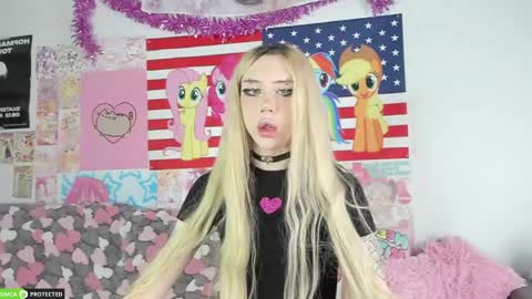 Joy Barker online show from April 1, 8:27 am