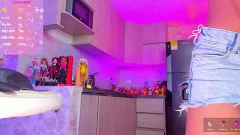 JUANA VALENTINA QUINTERO independent model  ONLY FANS --- Juanaquintero online show from March 25, 9:14 am