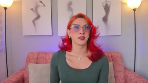 Juliana online show from September 16, 1:15 pm