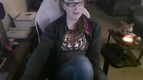 Camprincess331 online show from October 9, 2:57 am