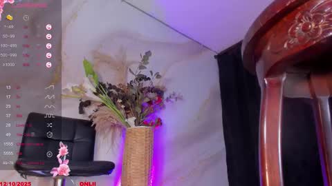 KARLA online show from October 12, 2:08 pm