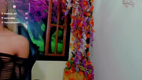 karol Vanessa   online show from April 9, 10:32 am