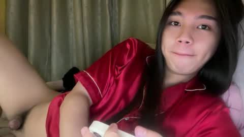 Majesty online show from March 31, 7:05 pm