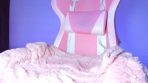 katalinaferreirax online show from March 21, 12:12 am