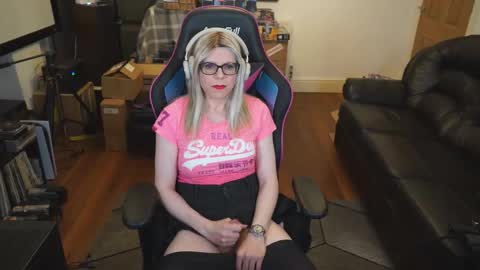 kelseycobalt online show from November 23, 9:50 pm