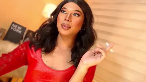 Ebony online show from November 26, 7:27 pm