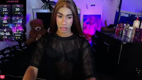 kendallgil online show from April 18, 9:26 pm