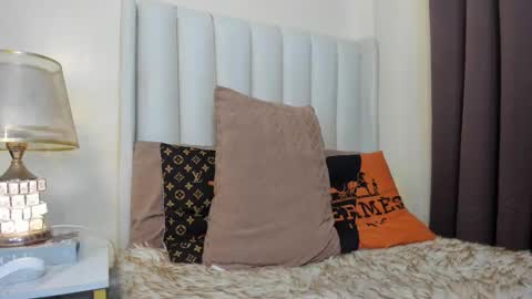 khalifa online show from November 16, 6:51 pm