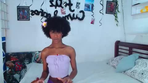kiara_valentte_ online show from October 15, 2:17 pm