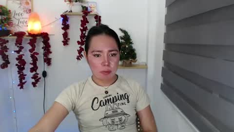 Snapshot of kimbratx chatting on March 12, 1:47 am kimbratx online show from March 12, 1:47 am