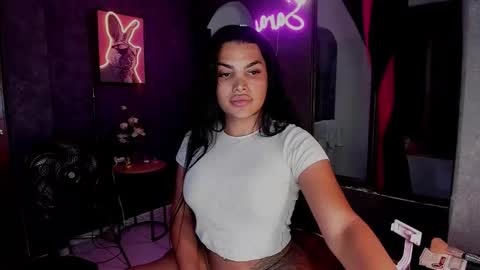 Sari bell online show from March 7, 12:55 pm