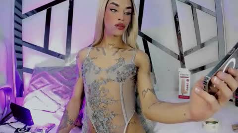 Kloe online show from February 9, 4:19 am