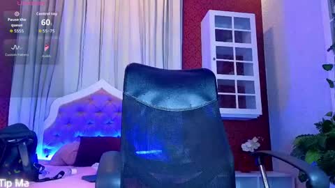 KristinaGriner online show from April 27, 2:43 am