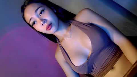 Ella online show from January 10, 2:34 pm