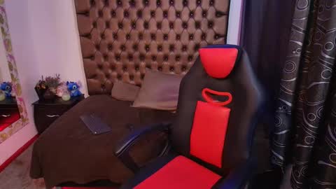 Camila online show from February 20, 6:26 am