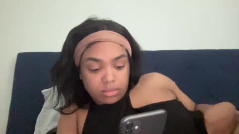 Sexy SImone online show from February 19, 7:05 pm