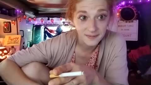 LesleyGumGrass- The Boring Trans girl online show from October 5, 2:17 pm