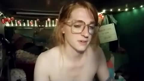 LesleyGumGrass- The Boring Trans girl online show from June 3, 4:36 am