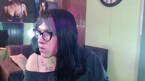 lilith  online show from April 17, 11:57 am