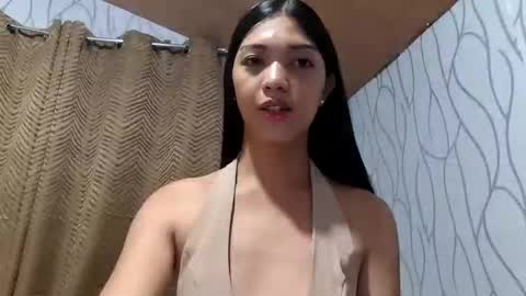 litl_tits online show from February 7, 12:11 pm