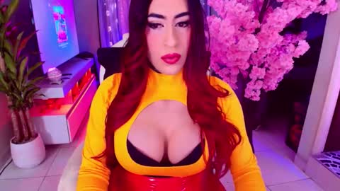 Liza Goth online show from October 28, 5:33 pm