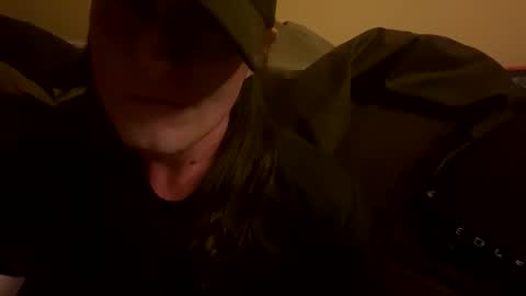 Nobody online show from October 10, 1:23 pm