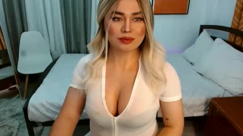 Los online show from November 25, 8:00 pm