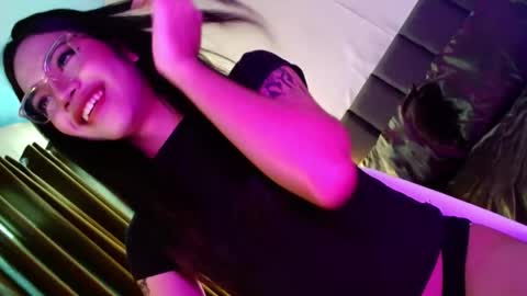 Seren online show from November 8, 6:14 am