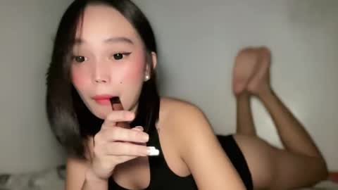 lovely_cittie18 online show from November 19, 2:22 am