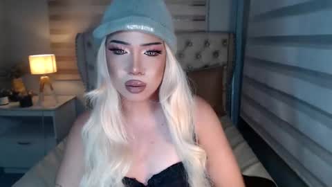 Rebeca online show from May 19, 5:41 pm
