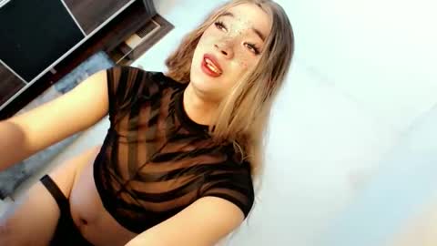 Lovingmonaru969 online show from September 10, 1:32 pm