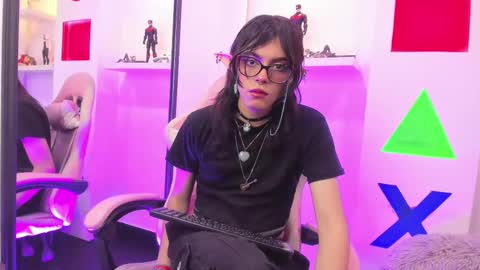 Cookie  online show from October 24, 12:32 pm