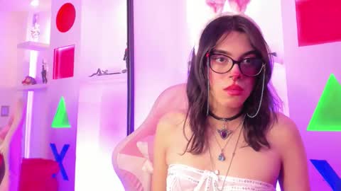 Cookie  online show from October 31, 12:59 pm