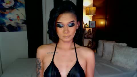 AdriannaFowks online show from December 11, 4:51 am