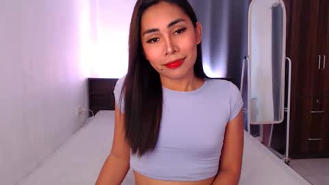 Kendra online show from November 10, 2:29 pm