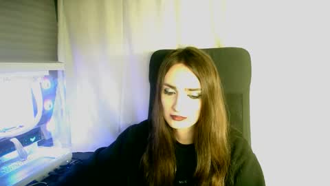 Lizzie online show from April 7, 7:15 pm