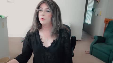 Britney online show from February 25, 6:34 pm